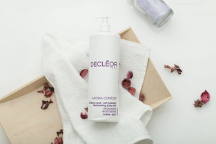 从2012到2015 化妆品产品静物合成类广告设计的修图对比